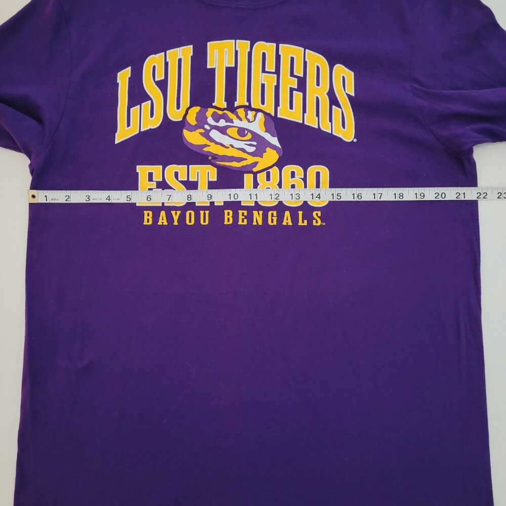 Captivating LSU Tigers T Shirt Short Sleeve Purple Mens Large Collegiate Gameday - Picture 3 of 8